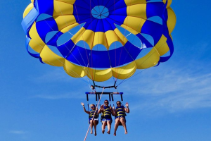 Parasailing Experience in Dubai Marina-15Min Triple;