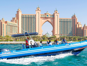Speed Boat Tour in Dubai