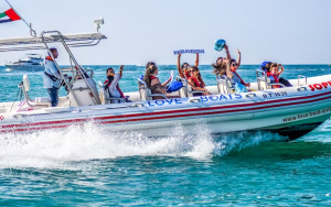 Speed Boat Tour in Dubai