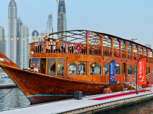 Dubai Marina cruise