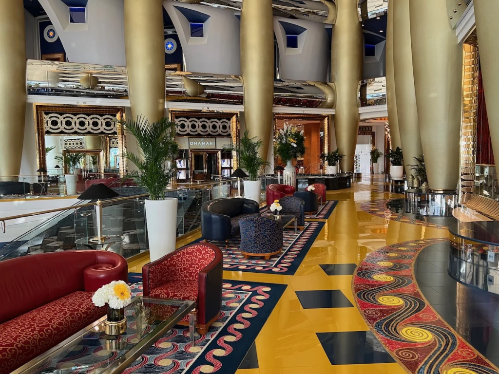 Tour including Signature Bevarage